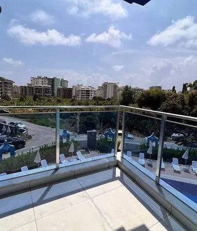 דירה Blue Tower אלאניה